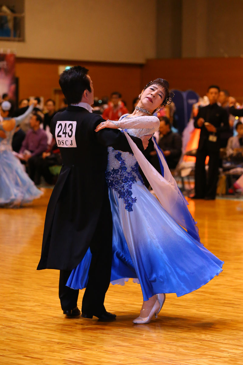 AT4J1234