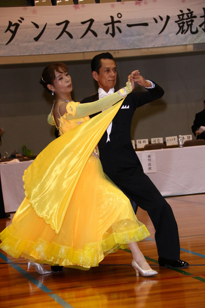 0N4A2011